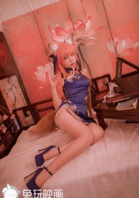 一男一女在家里撒狗粮还斗地主_1080电视剧在线观看